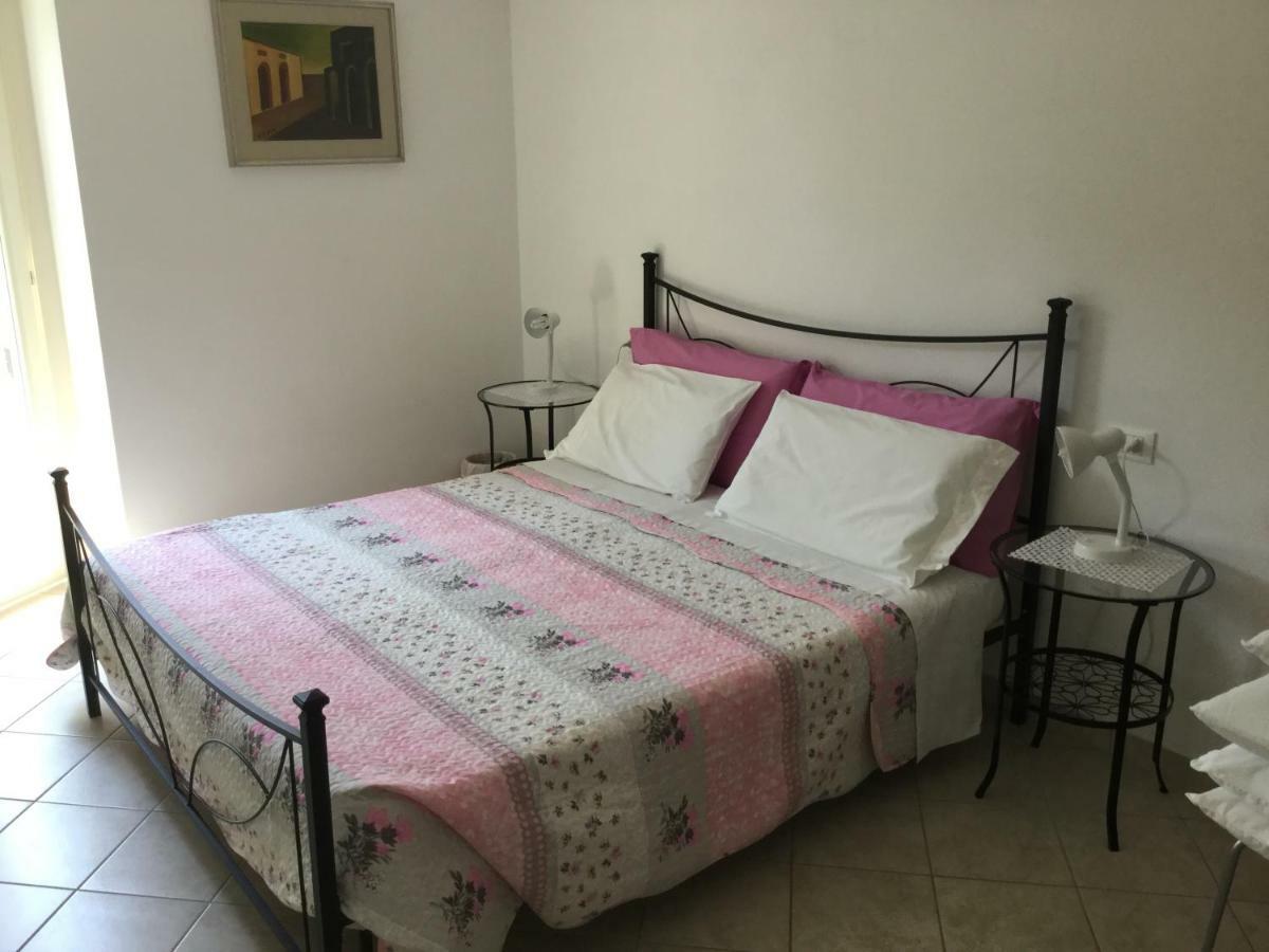 Alma Apartment Sirmione Exterior photo